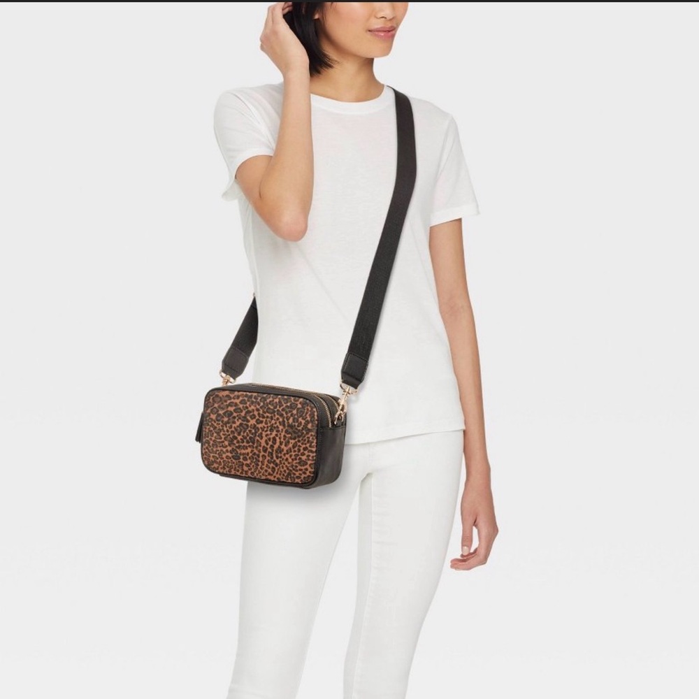 Universal Thread Double-Zip Camera Leopard Print … - image 2